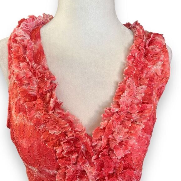 Vintage Sheer Blouse Sleeveless Ruffled Plunge Neck  Nylon Red Floral Lace Top - Picture 4 of 8